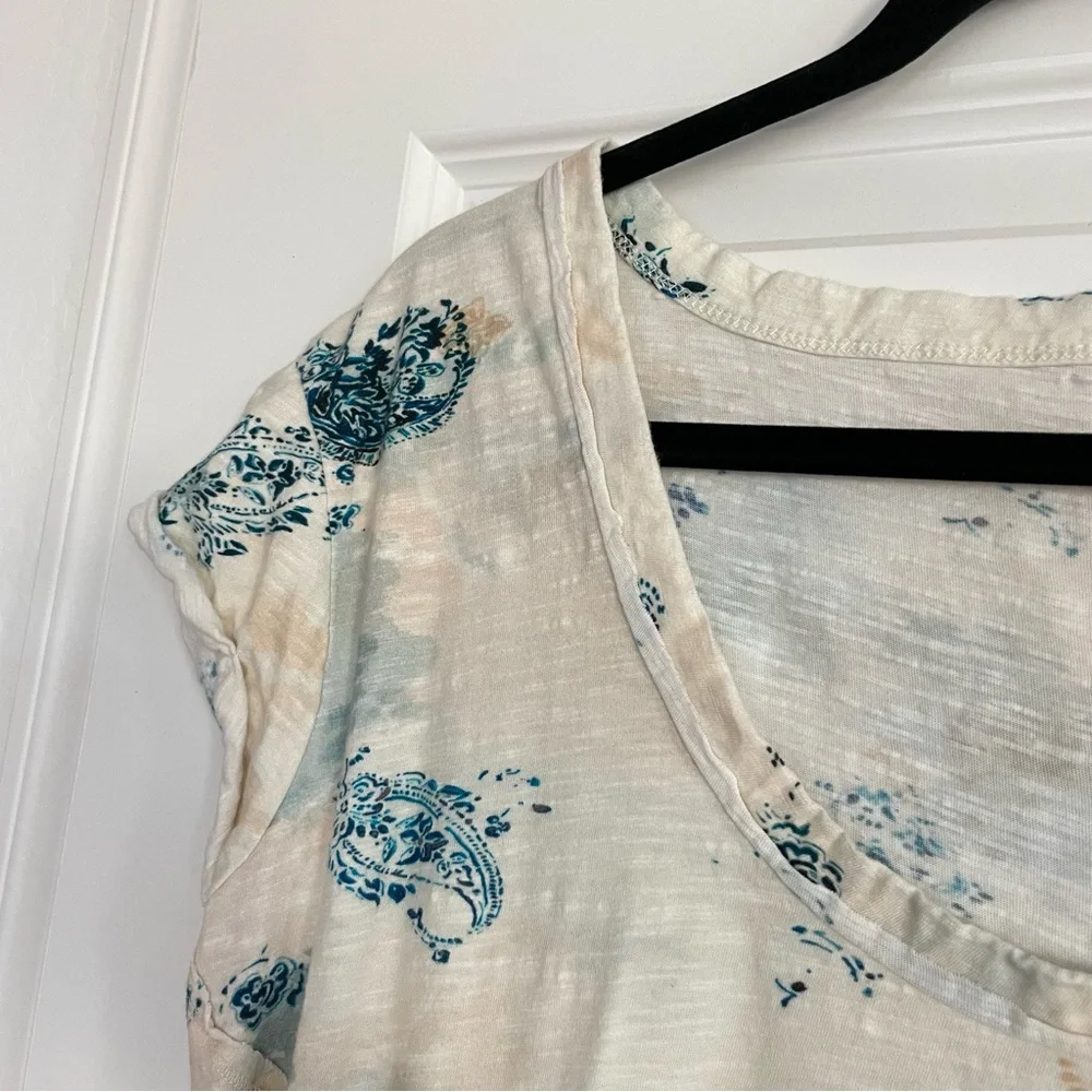 Anthropologie Pilcro Cream and Blue Patterned Cotton Short Sleeve Top - Picture 3 of 9